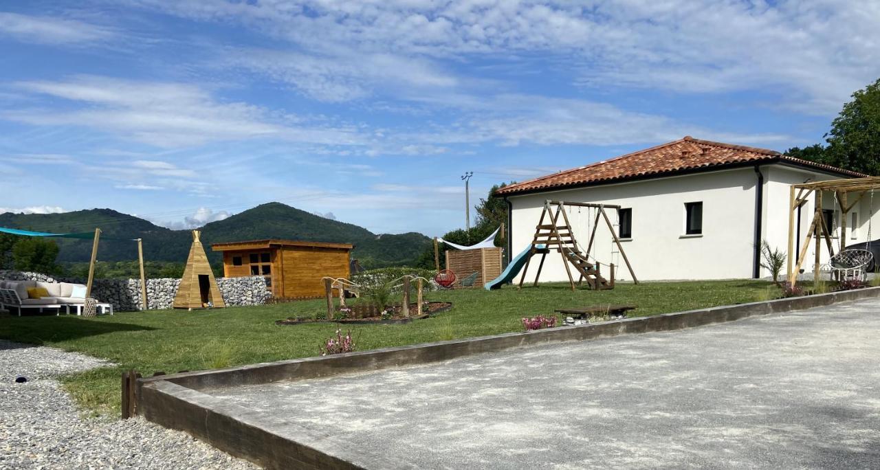 Villa Jacuzzi, Terrain De Petanque Et Aire De Jeux Vue Sur Les Pyrenees Seilhan Exterior photo