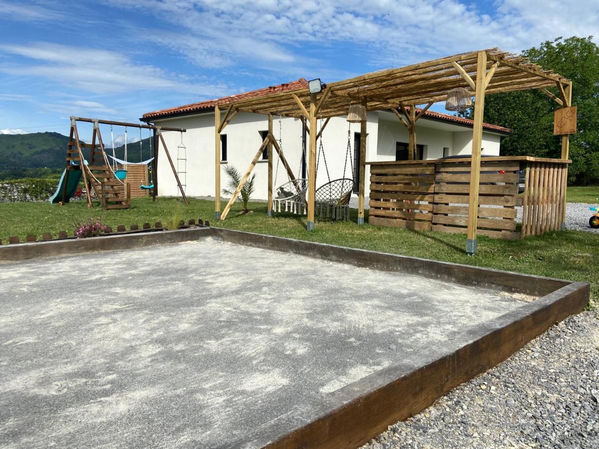 Villa Jacuzzi, Terrain De Petanque Et Aire De Jeux Vue Sur Les Pyrenees Seilhan Exterior photo